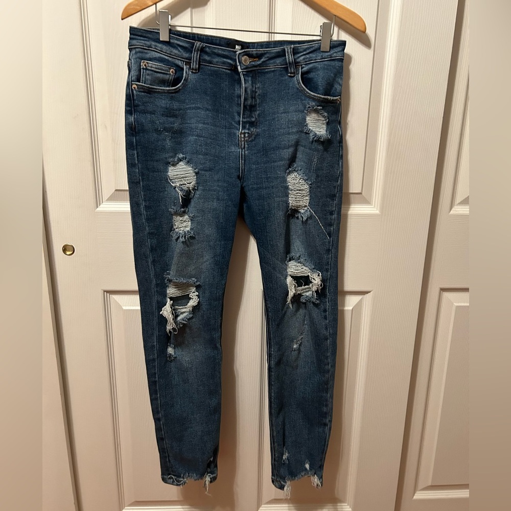 L and m jeans